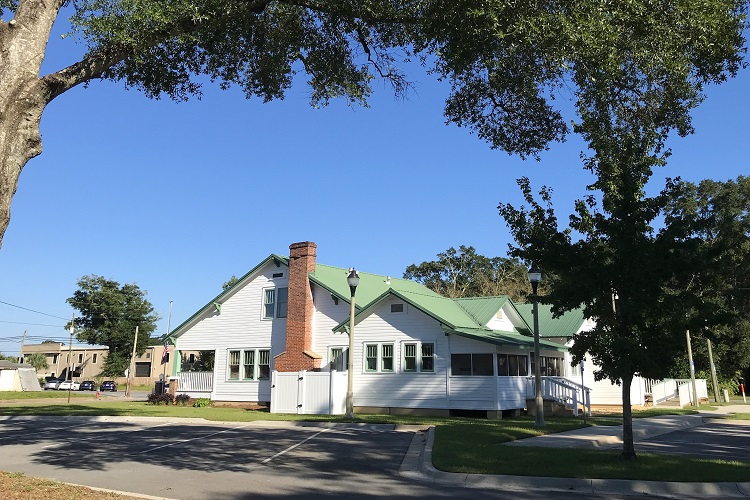 The Crestview History Museum at The Bush House Destin FWB, Florida