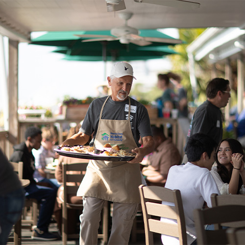 Harbor Docks’ 31st Annual Thanksgiving Feast